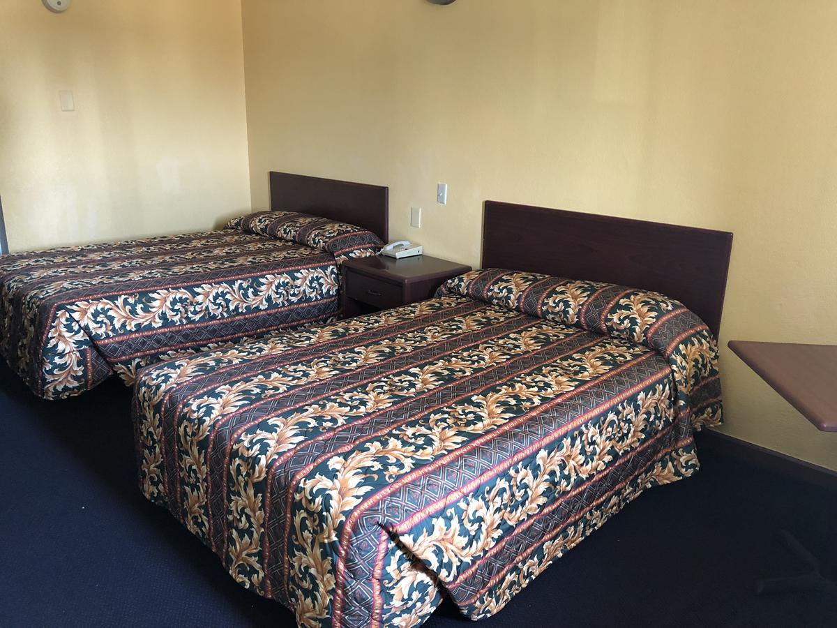 Lone Star Inn แคร์รอลตัน ภายนอก รูปภาพ